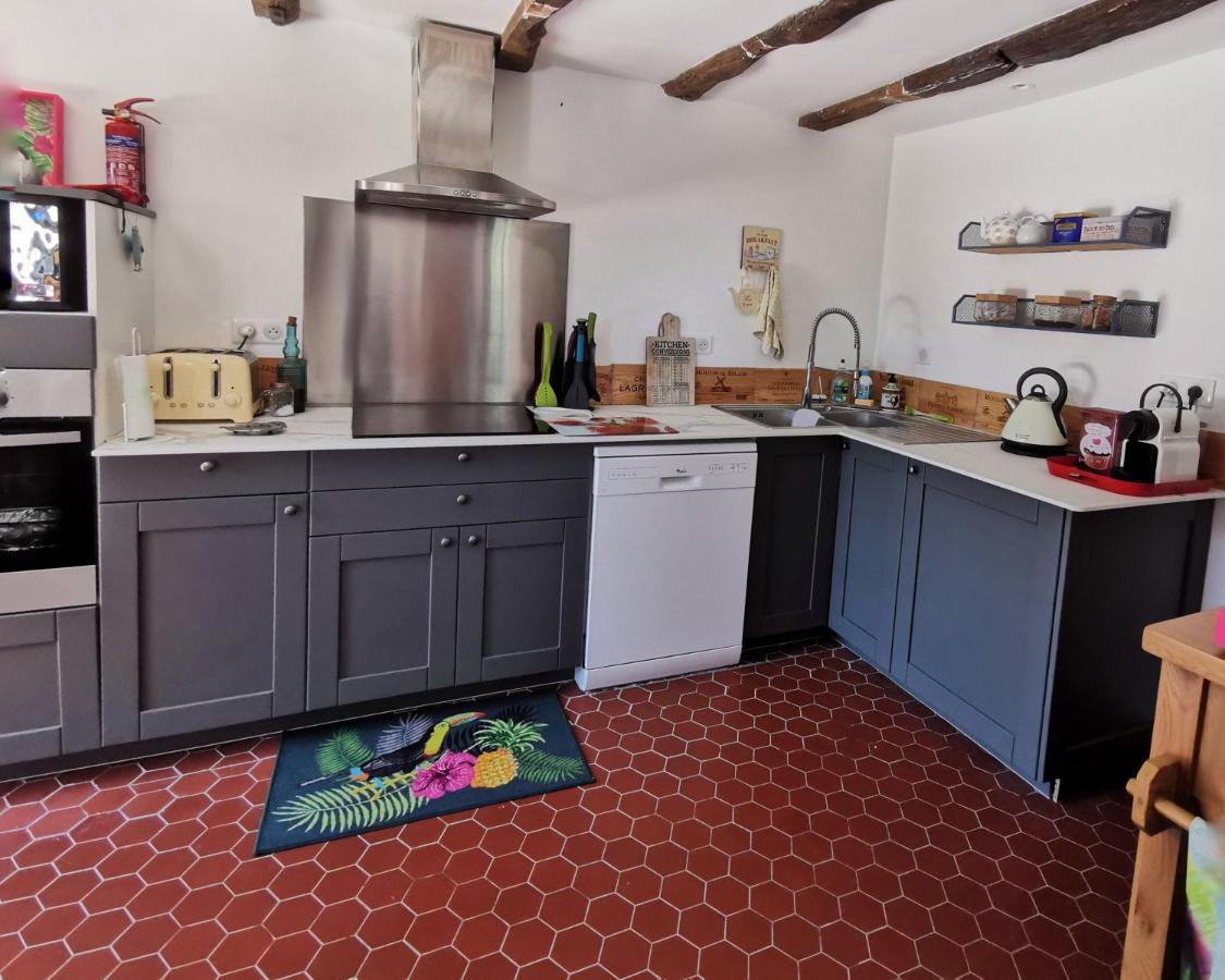Gite Du Moulin Toucan Berneuil  ภายนอก รูปภาพ
