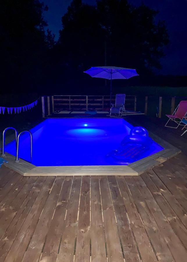 Gite Du Moulin Toucan Berneuil  ภายนอก รูปภาพ