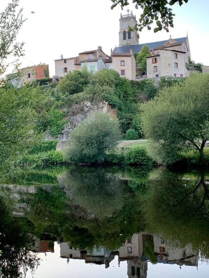 Gite Du Moulin Toucan Berneuil  ภายนอก รูปภาพ
